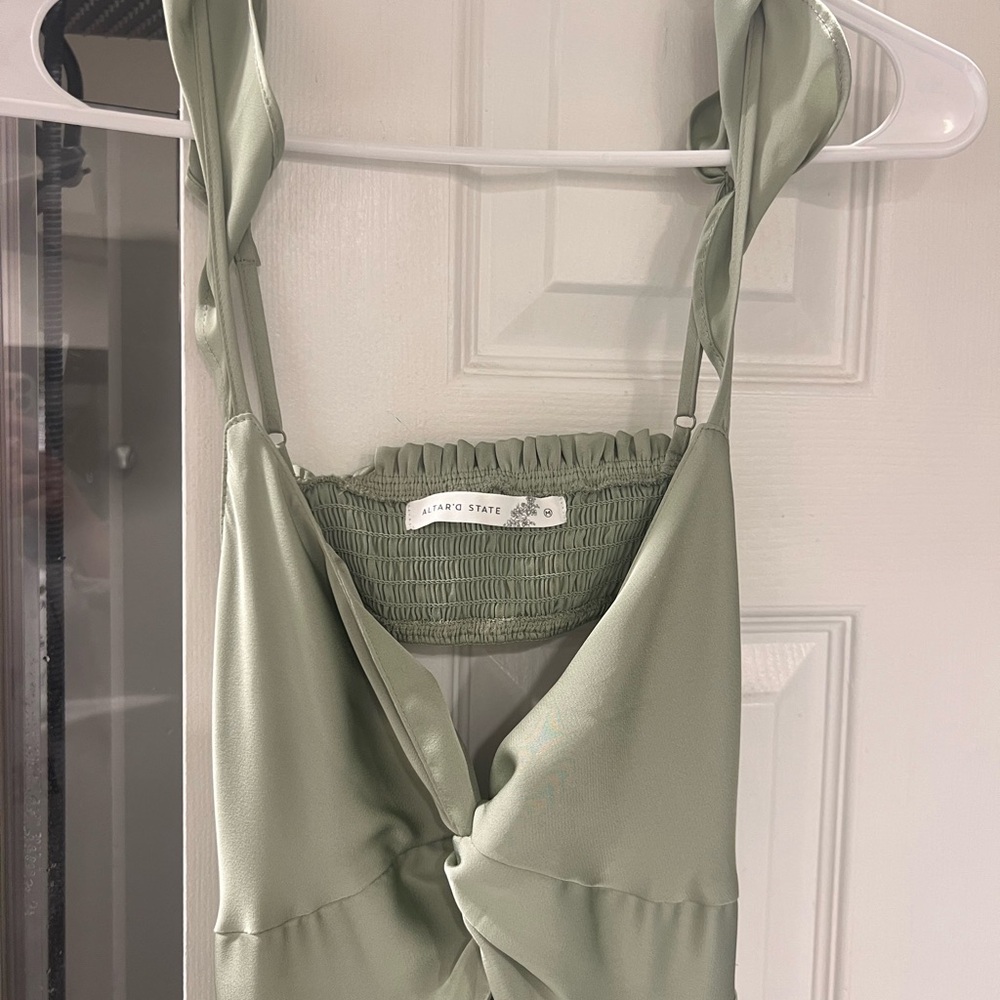 Green Ruffled Maxi Dress - Picture 2 of 5